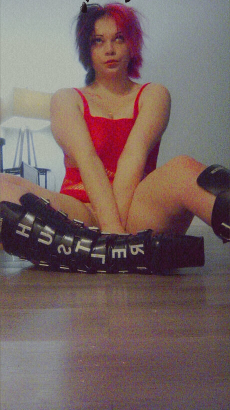 Raven Quinn nude pornstar galleries