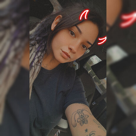 Honey Queen pornstar sexy pictures