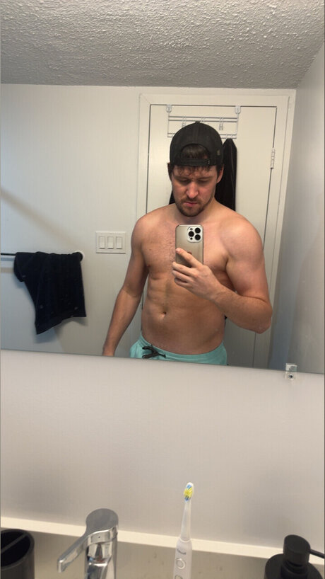 HockeyGuy3488 high quality model photo