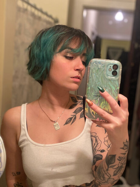 Madmurf porn actress image