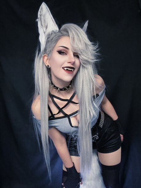 Glitchy Rogue hot model photo