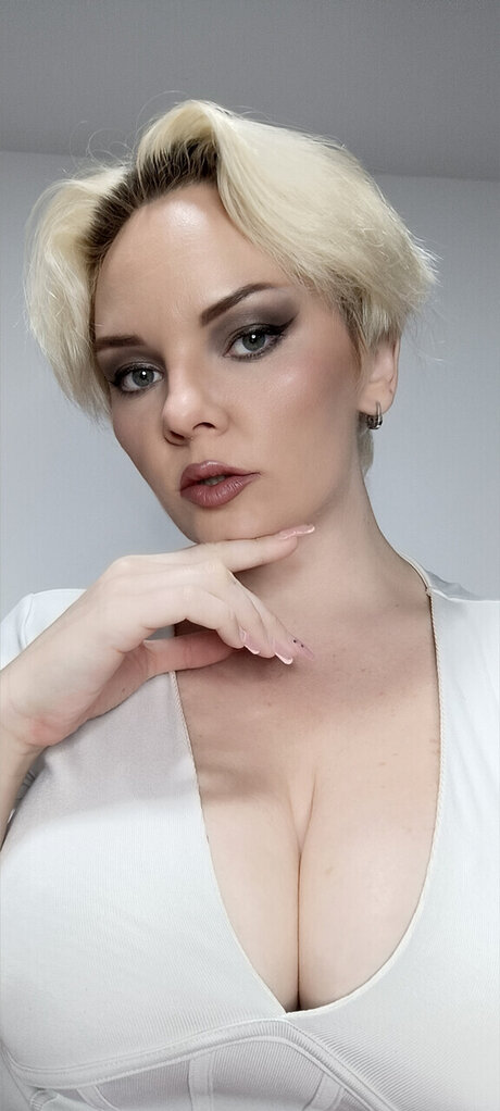 Just your sweet Candice hot model picture