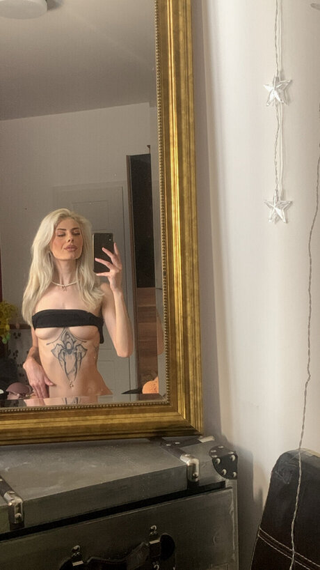 Faith Wild_ top pornstar pic