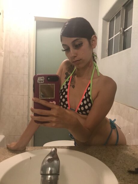 Greedy pretty star photos