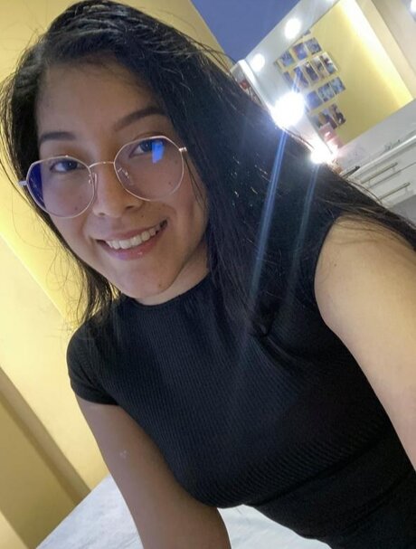 Little Rosy nice star picture