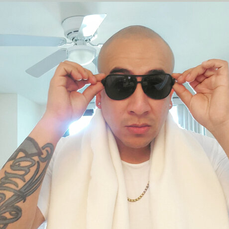 Santiago Suave pornstar nudes pics