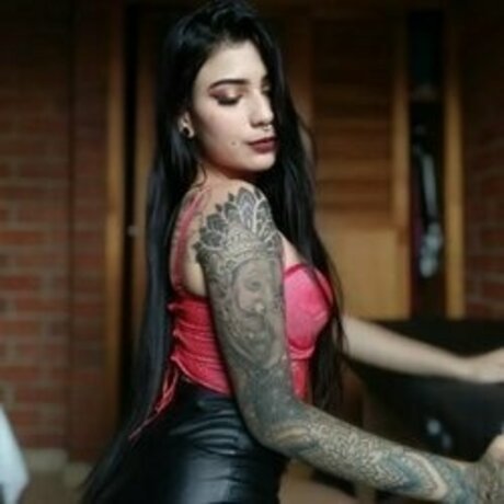 Anubisrossi pretty pornstar pics