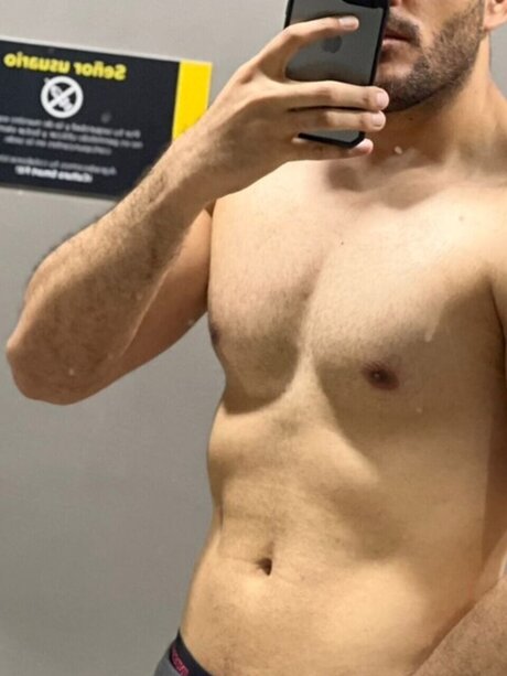 Ram Lucky star top picture