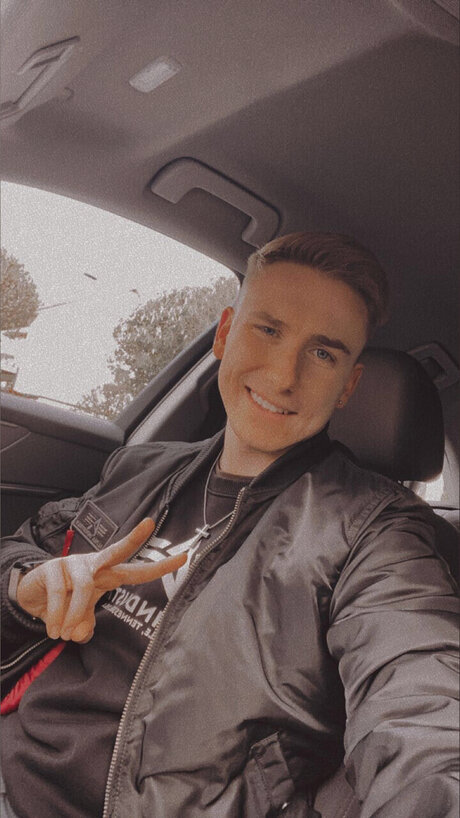 Elias Twink 18 content pornstar pics