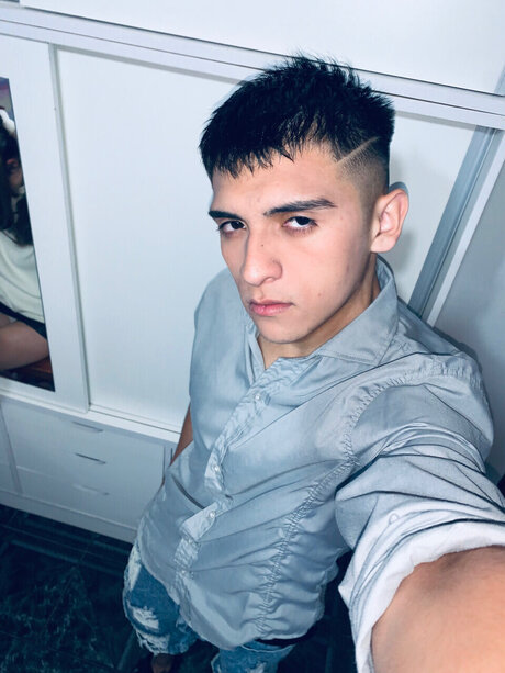 Fran Top_ pretty model images