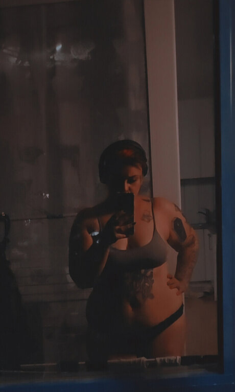 Miss Biibiinella_ best actress pics