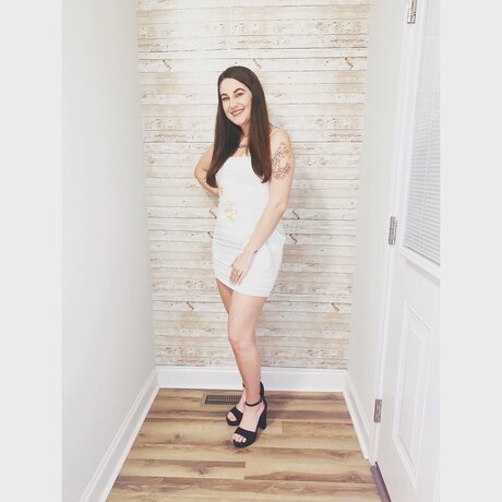 Dallyd1124 pornstar pretty archive