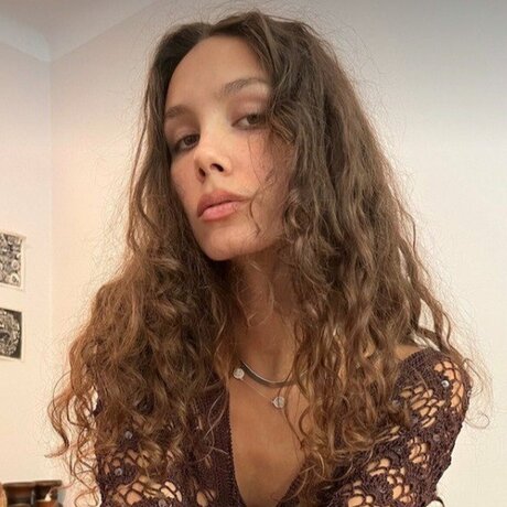 Mia puff model sex galleries