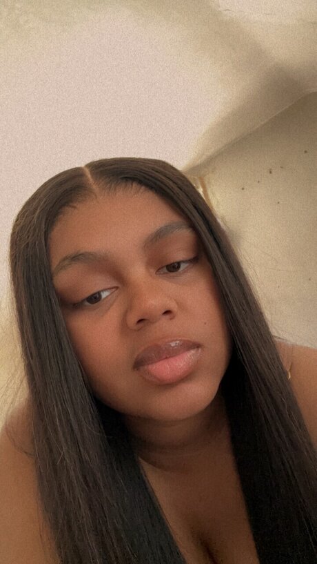 _LolaaaBunniee_ star image