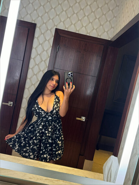 Valentina Zapata erotic pornstar image