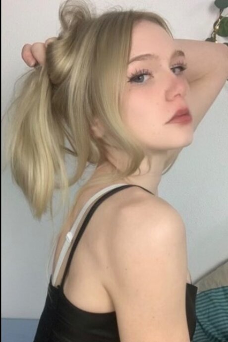 Fayletha porn star photo