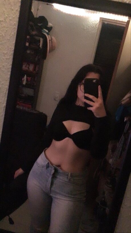 COCO VONDERGEIST pornographic star images