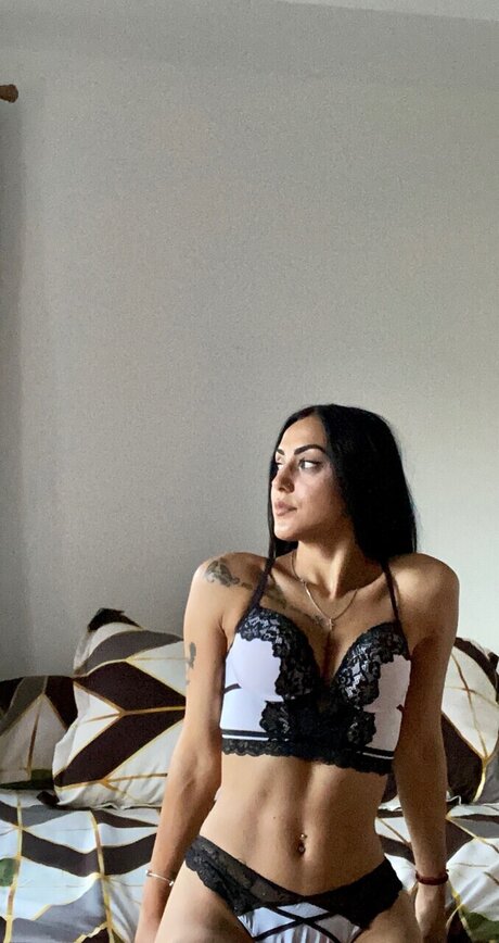 Ela Giurgiuca perfect pornstar pictures