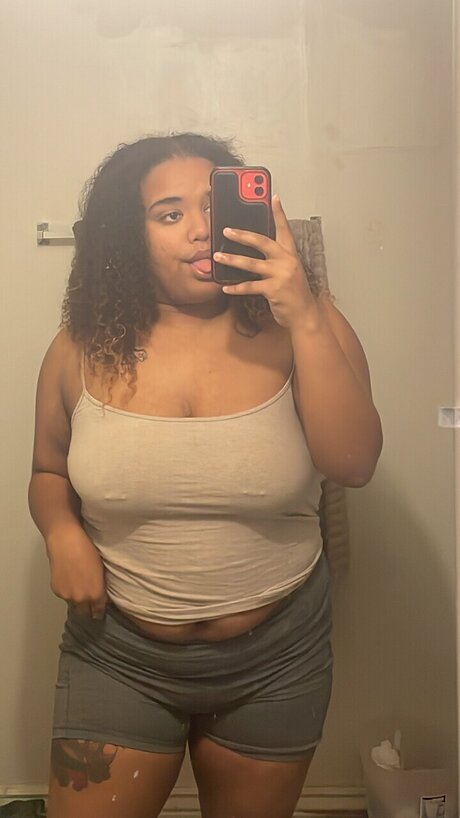 uThiccNasty naked model img