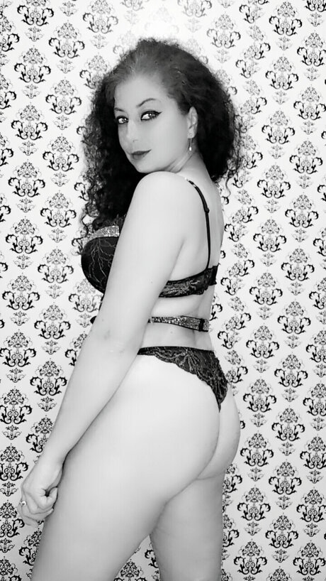 Bella sexy pretty pornstar photos