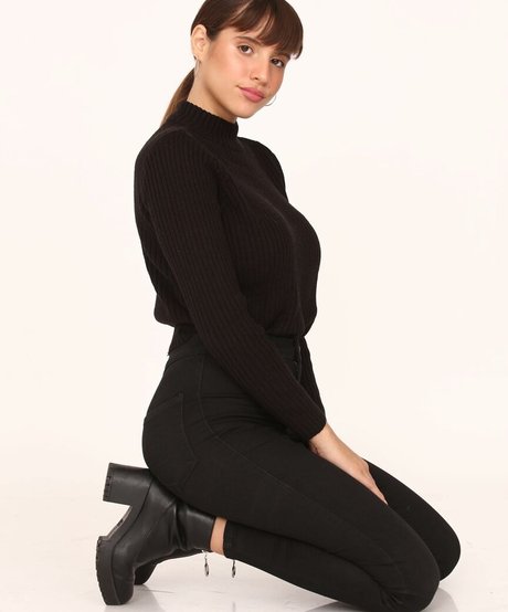 Yuval Hofesh hd pornstar pic