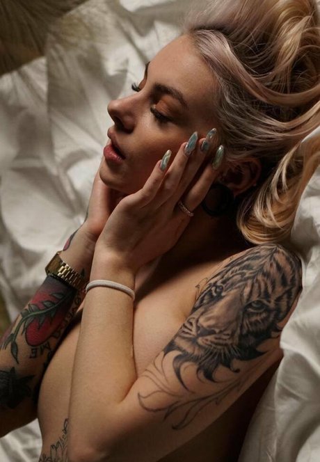 kendraa lane model high quality archive