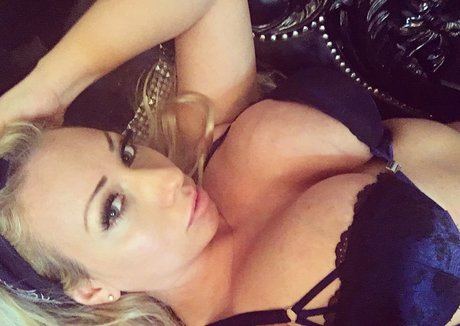 Iamjennashea beautiful star pic