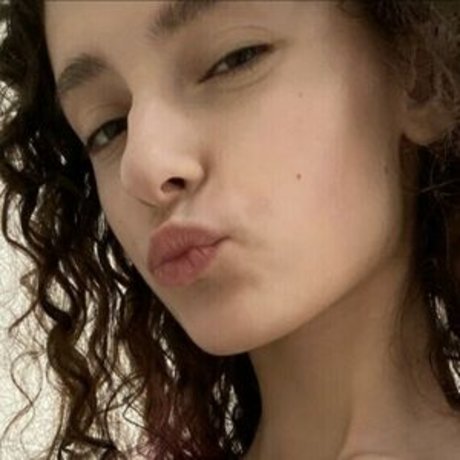 Nestix naked actress image