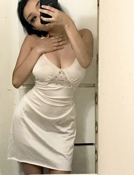 Uculdcme naked star image