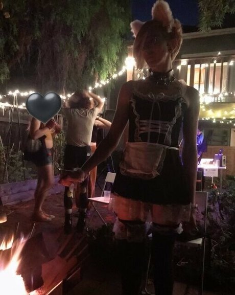 Cassie Coyote star beautiful img