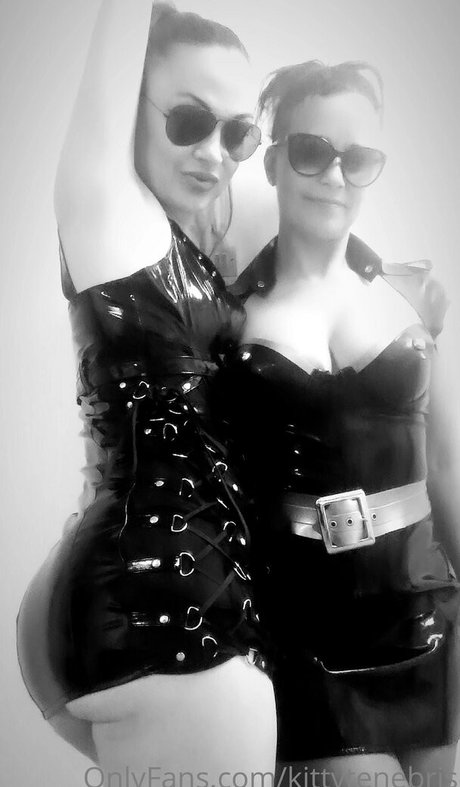 kittytenebris model art archive