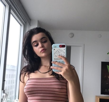 Barbie Ferreira porn actress photo