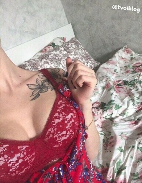 Denly star erotic picture