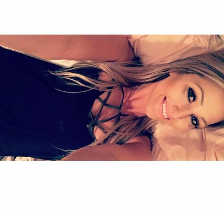 Amber BeIarski perfect actress gallery