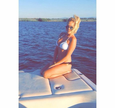 Amber BeIarski Profile pic