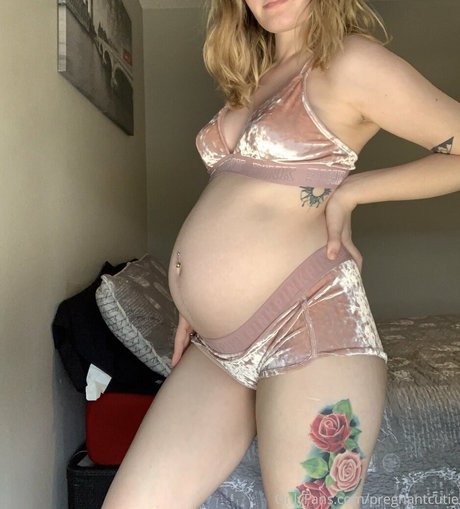 littleprincess97 exclusive pornstar images