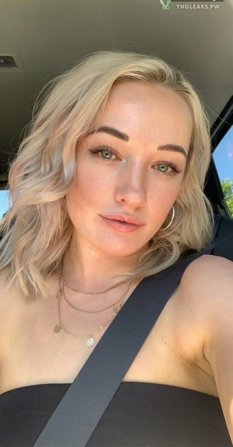 Olivia RumIey exclusive pornstar image