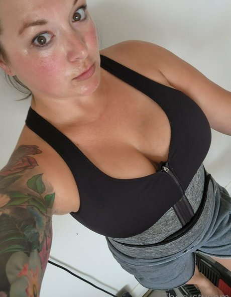 TheRustyGem nude star gallery