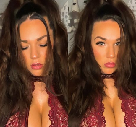 rosalie2311 model pic