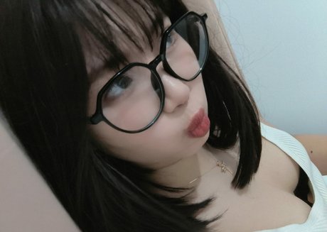 Mizaki Levi nudes model gallery