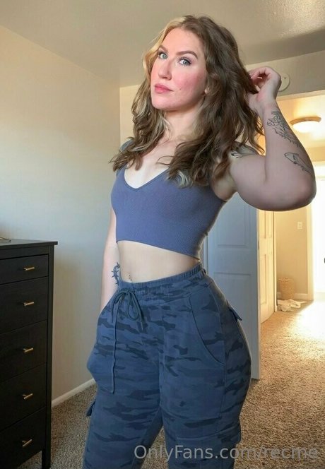 Recme pretty pornstar galleries