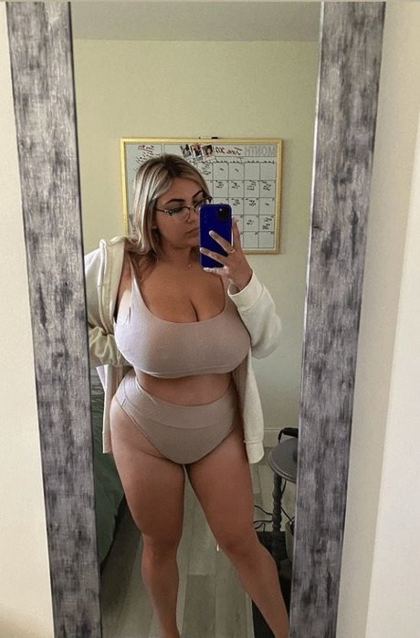 boobsrealm com high quality model photos