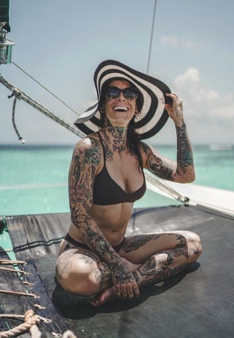 Chloie Jonsson high quality star picture