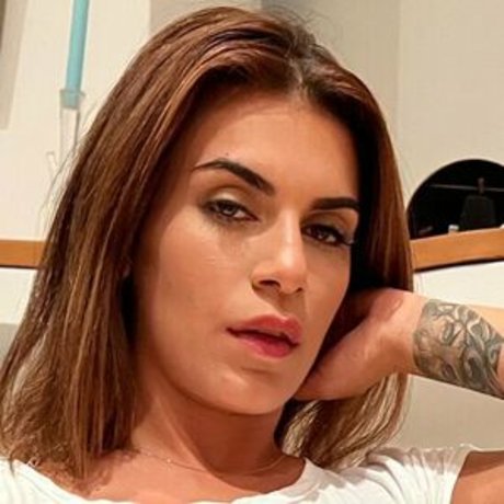 Sheepblack98 hot model pic