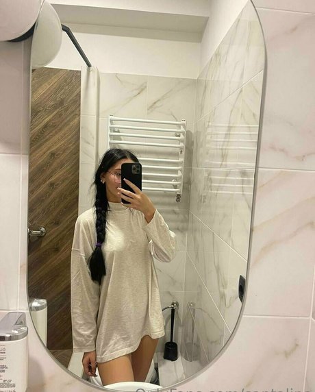 santalips nude pornstar pic