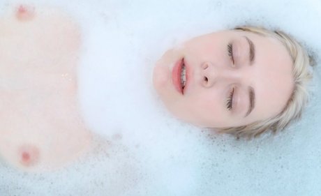 Nanno Choo ASMR model pornographic gallery