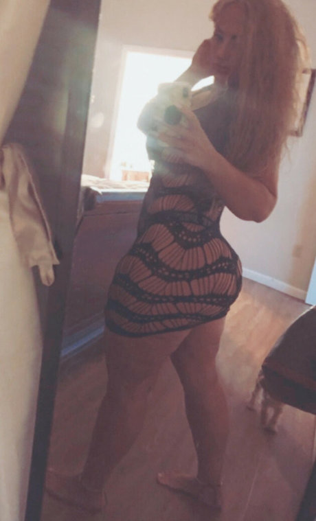 Ivoryyyyy free actress pics