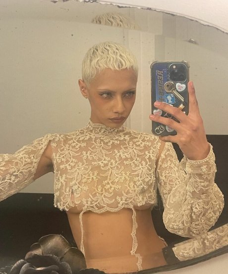 uglyworldwide star best pics