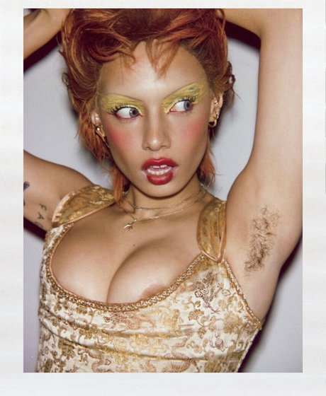 uglyworldwide art model photo