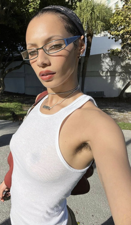 Jazelle Zanaughtti star nice pic